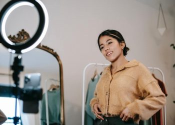 Nano Influencers: Pros & Cons