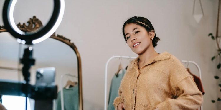 Nano Influencers: Pros & Cons