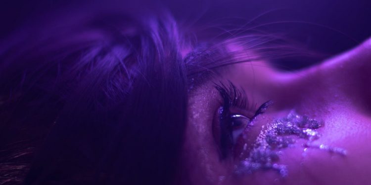 Influencers Promoting Mental Illnesses – Being Depressed Is the New Black