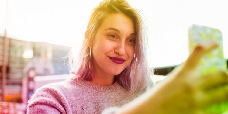 How to Create A Marketing Project on Snapchat