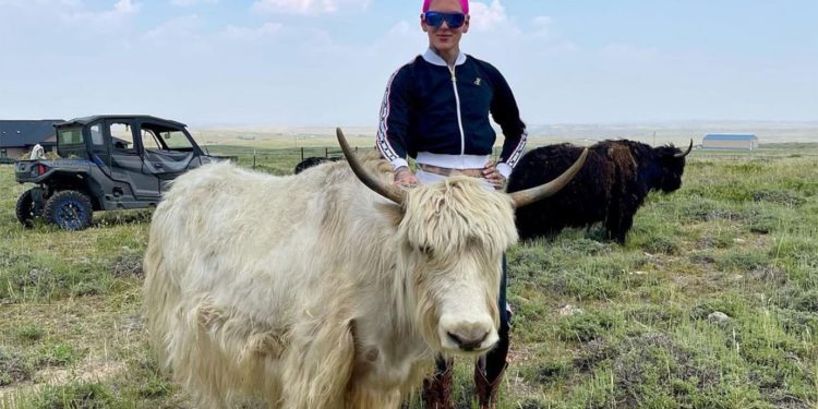 Jeffree Star: From Beauty Guru to Butcher