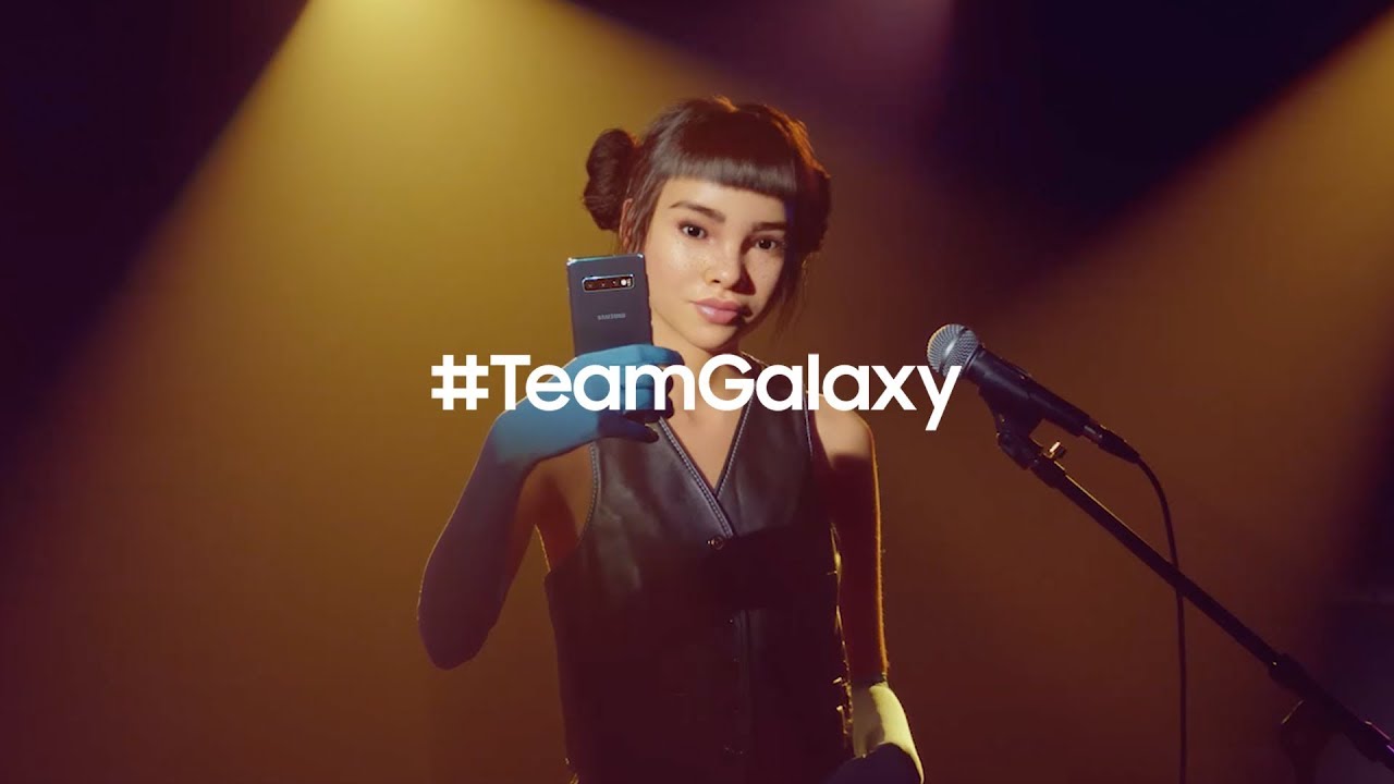 samsung galaxy with ai influencer